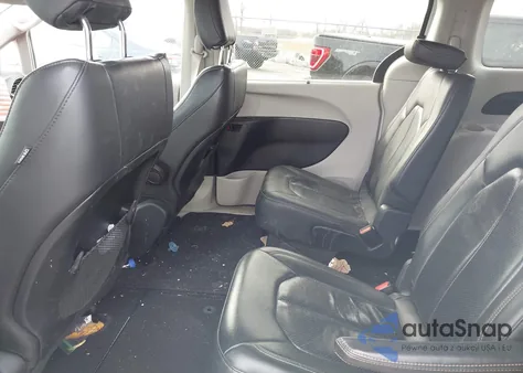 2020 Chrysler Pacifica Touring L z USA, uszkodzony, nr VIN 2C4RC1BG2LR137644